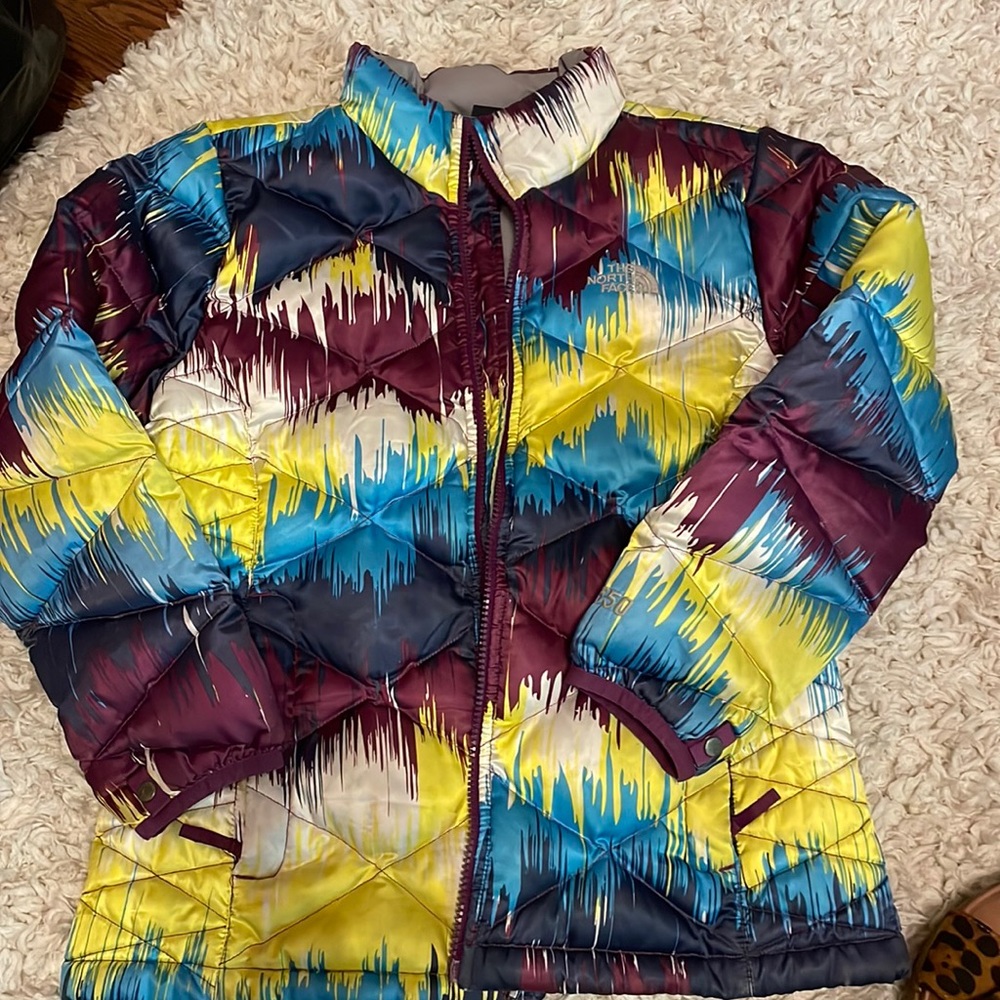 Girls North face sz L jacket